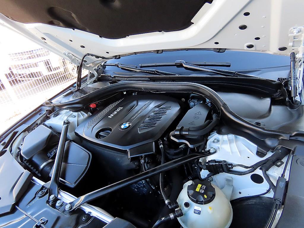 BMW 5 Series 2018 Blanco - Importación desde Corea - HF Imports Iquique - Foto 19