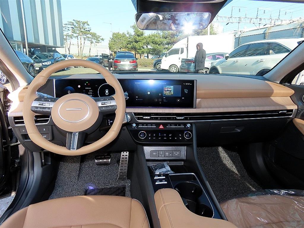 HYUNDAI Sonata - Vista 7