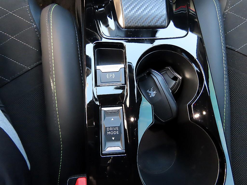 Peugeot 208 2023 Negro - Importación desde Corea - HF Imports Iquique - Foto 13