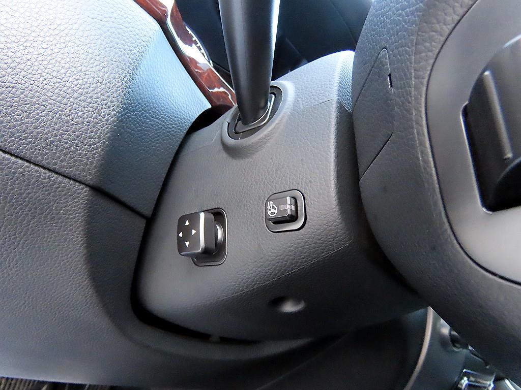 HYUNDAI Equus - Vista 12