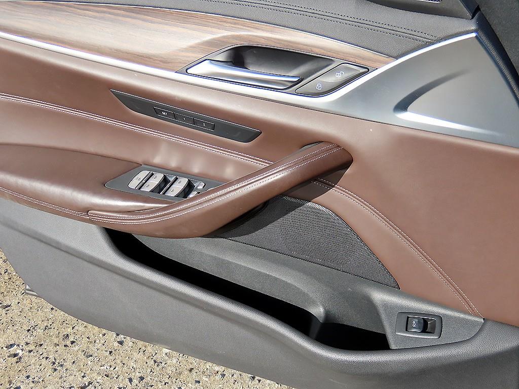 BMW 5 Series - Vista 12