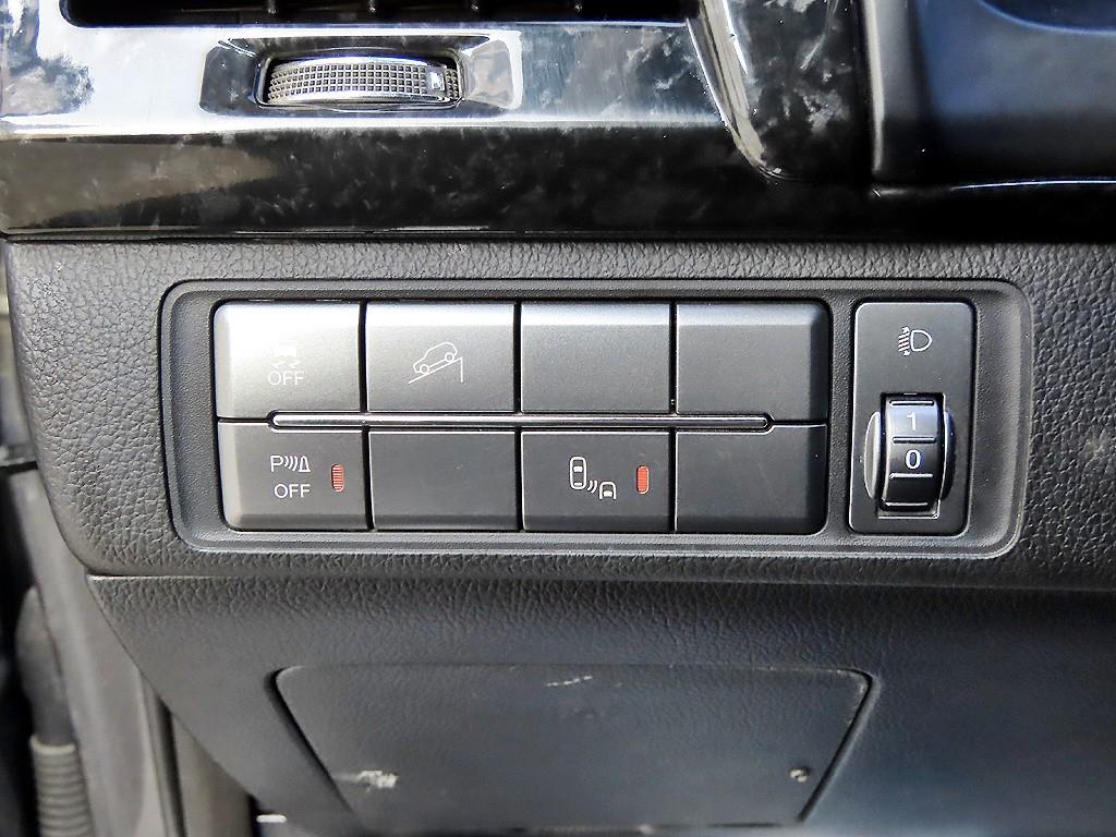 Ssangyong Rexton - Vista 12