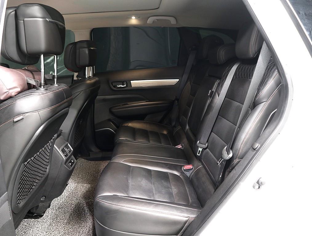 SAMSUNG QM6 - Vista 9