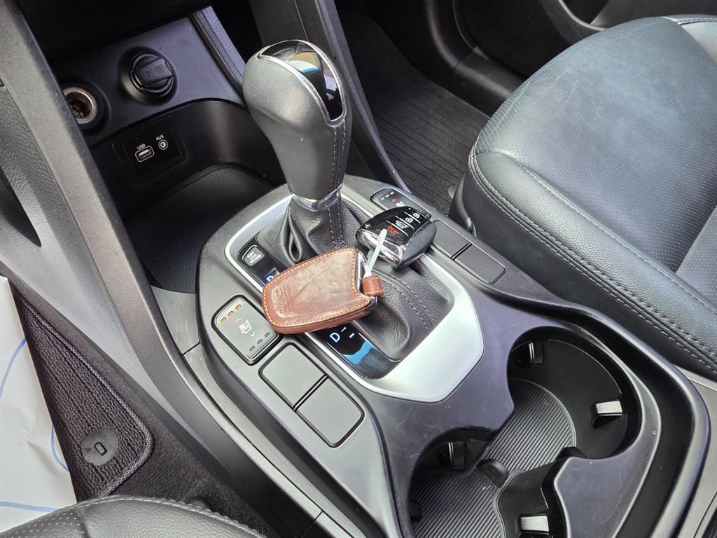 HYUNDAI Santa Fe 2016 Gris - Importación desde Corea - HF Imports Iquique - Foto 13