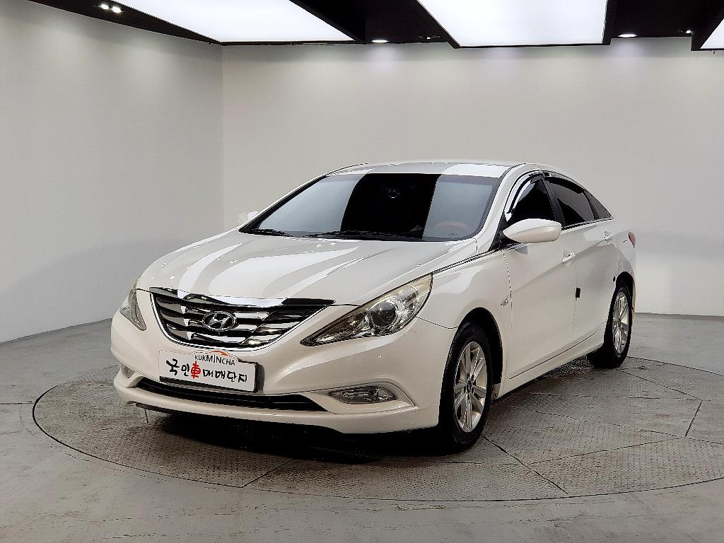 HYUNDAI Sonata 2011 Blanco - Importación desde Corea - HF Imports Iquique - Foto 1