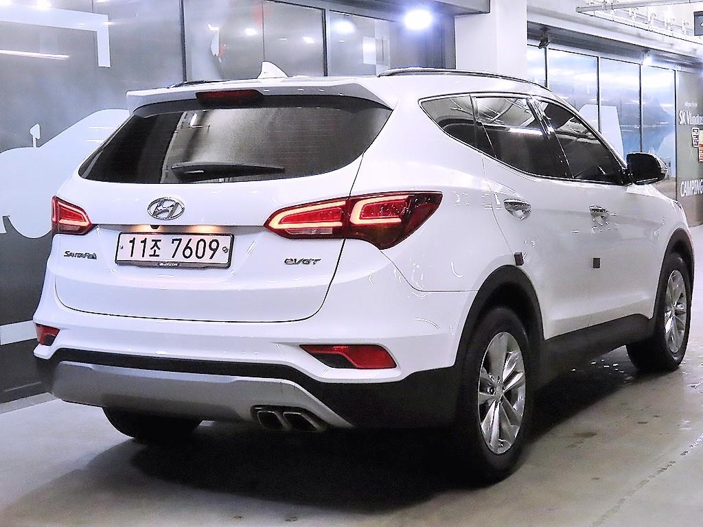HYUNDAI Santa Fe - Vista 4