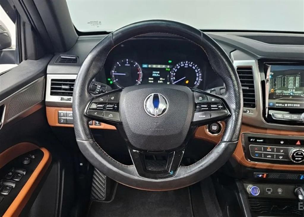 Ssangyong Rexton 2019 Gris - Importación desde Corea - HF Imports Iquique - Foto 13