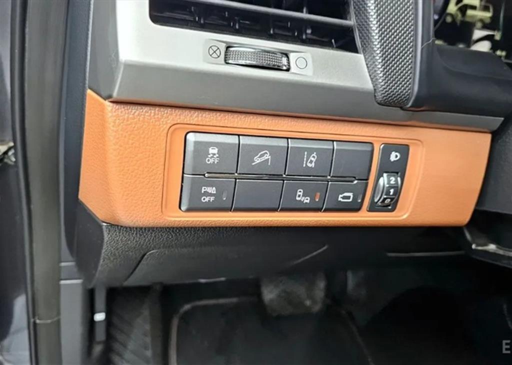 Ssangyong Rexton 2019 Gris - Importación desde Corea - HF Imports Iquique - Foto 14