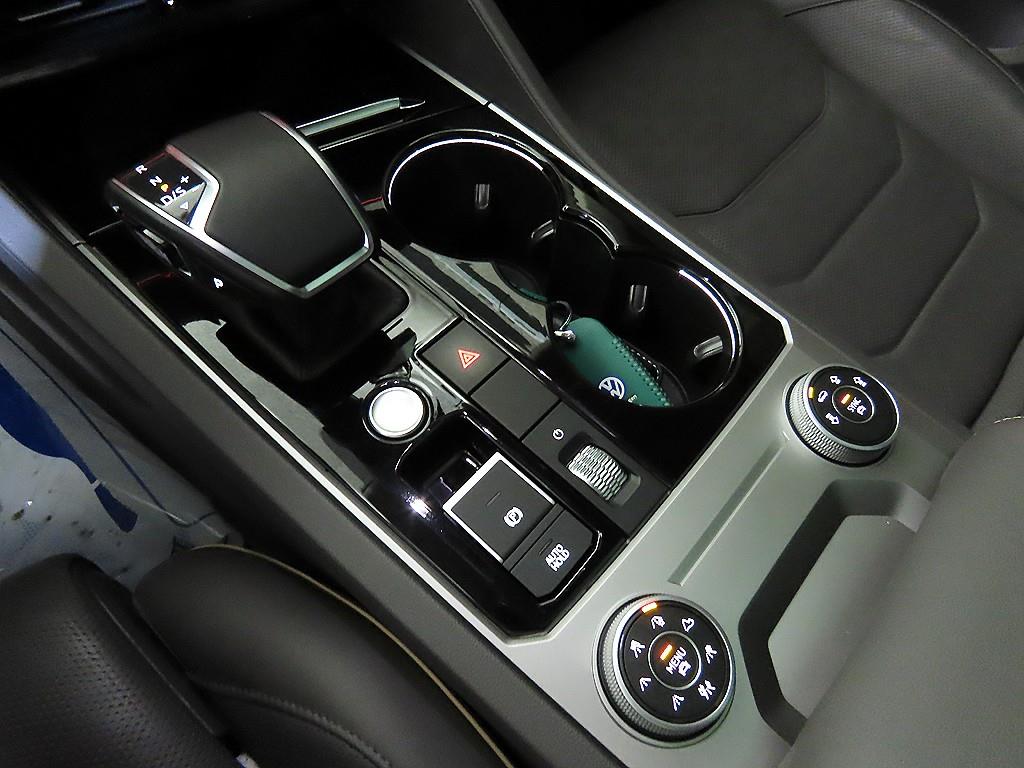 Volkswagen Touareg - Vista 12