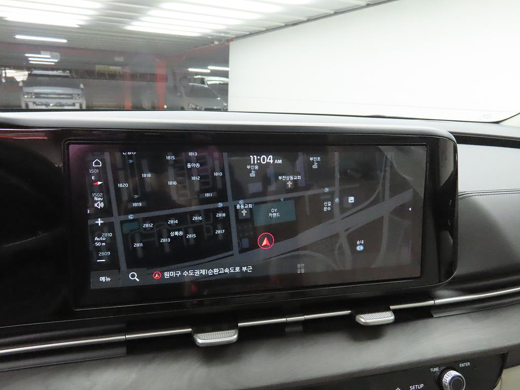 KIA Carnival - Vista 10
