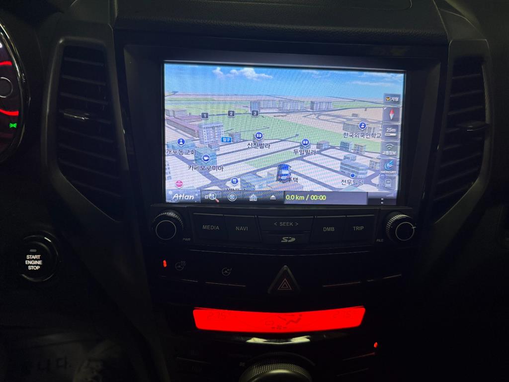 Ssangyong Tivoli - Vista 11