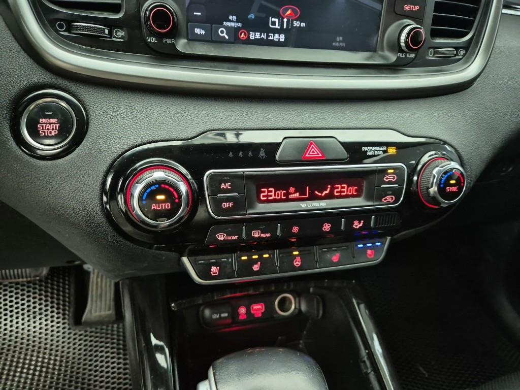 KIA Sorento - Vista 10