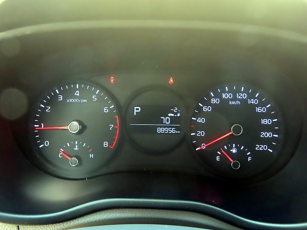 KIA Morning - Vista 9