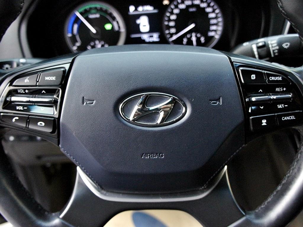 HYUNDAI Grandeur 2018 Azul - Importación desde Corea - HF Imports Iquique - Foto 8