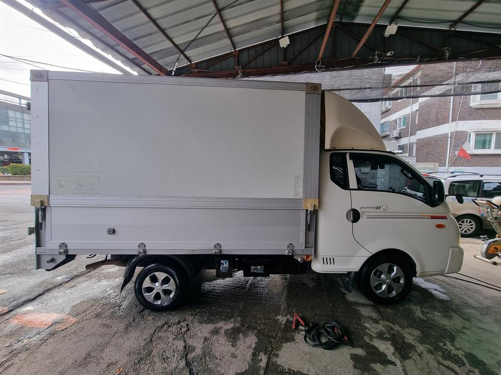 Small Truck Top_Wingbody 2018 Blanco - Importación desde Corea - HF Imports Iquique - Foto 13