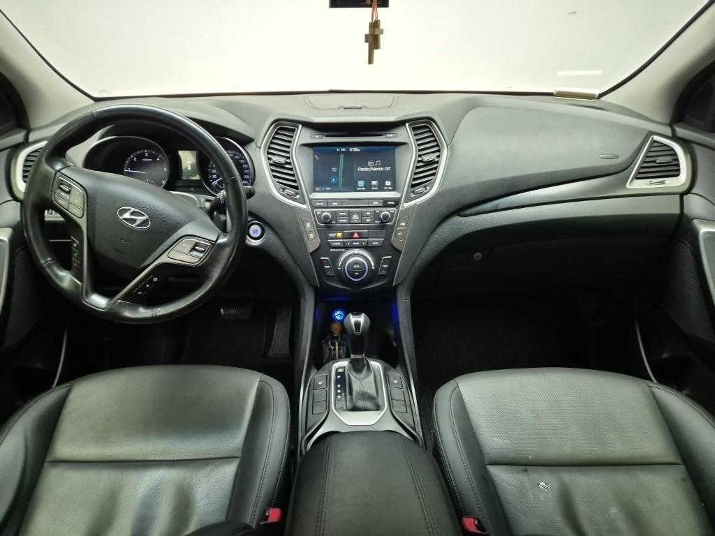 HYUNDAI Santa Fe - Vista 7