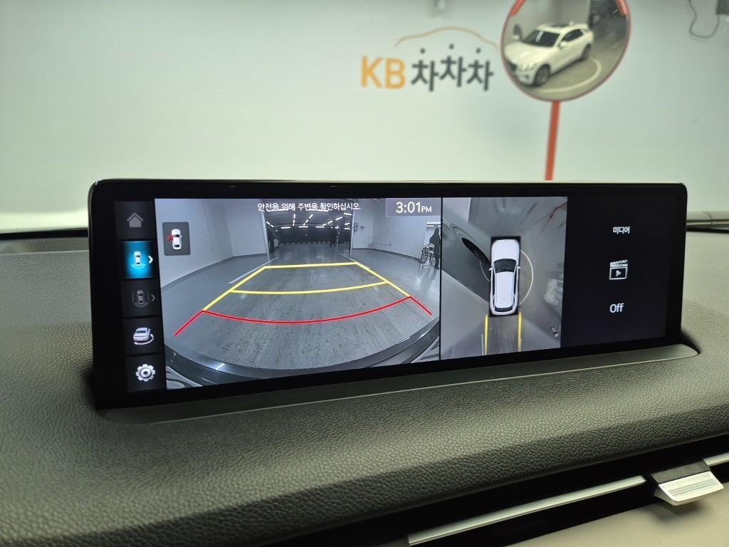 Genesis GV70 - Vista 2