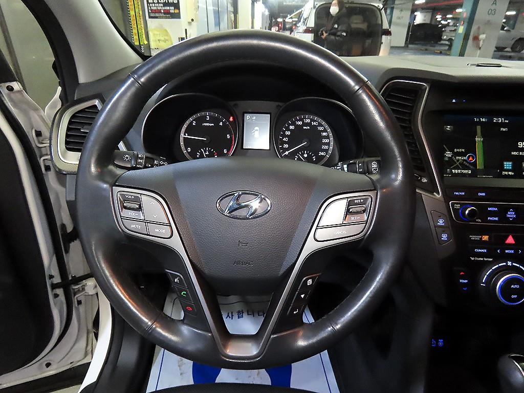 HYUNDAI Santa Fe - Vista 8