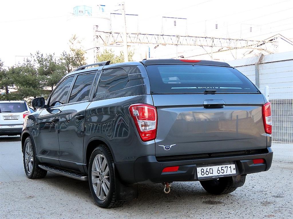 Ssangyong Rexton - Vista 3