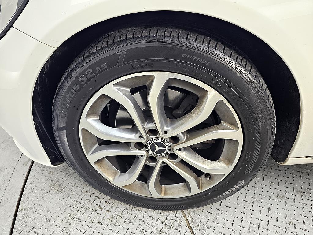 Mercedes Benz C Class 2017 Blanco - Importación desde Corea - HF Imports Iquique - Foto 20