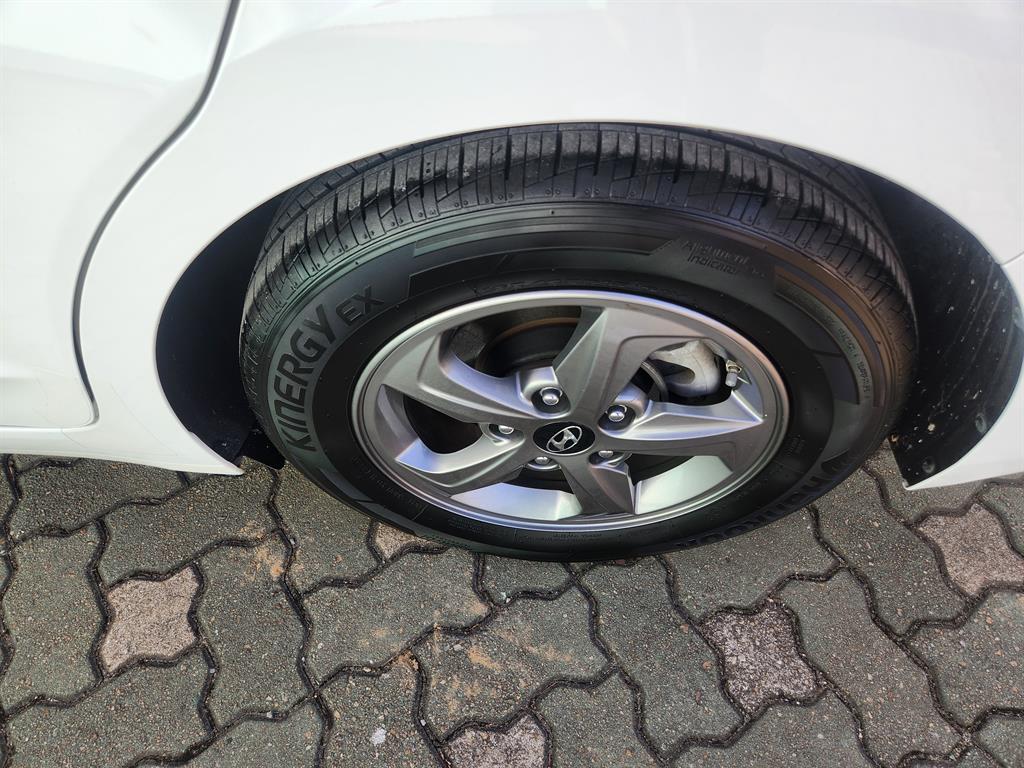 HYUNDAI Avante 2016 Blanco - Importación desde Corea - HF Imports Iquique - Foto 19