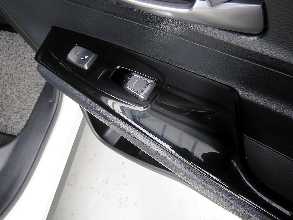 Ssangyong Korando - Vista 10