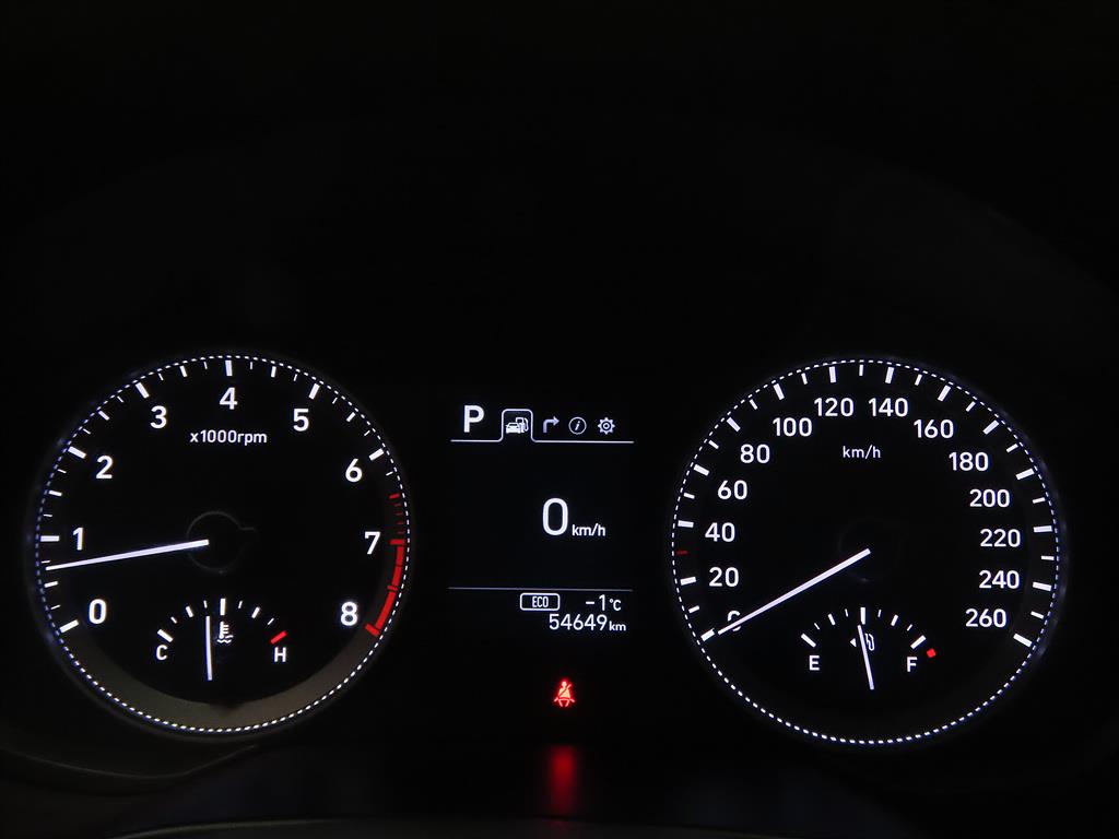 HYUNDAI Grandeur - Vista 9