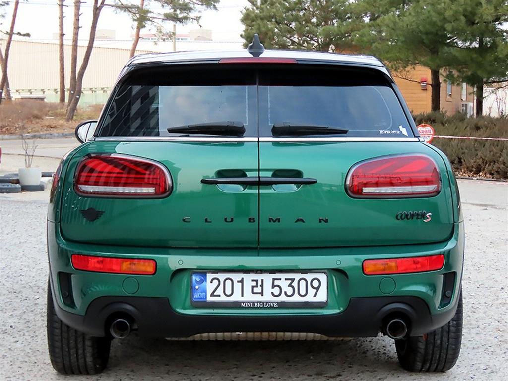 Mini Clubman - Vista 4