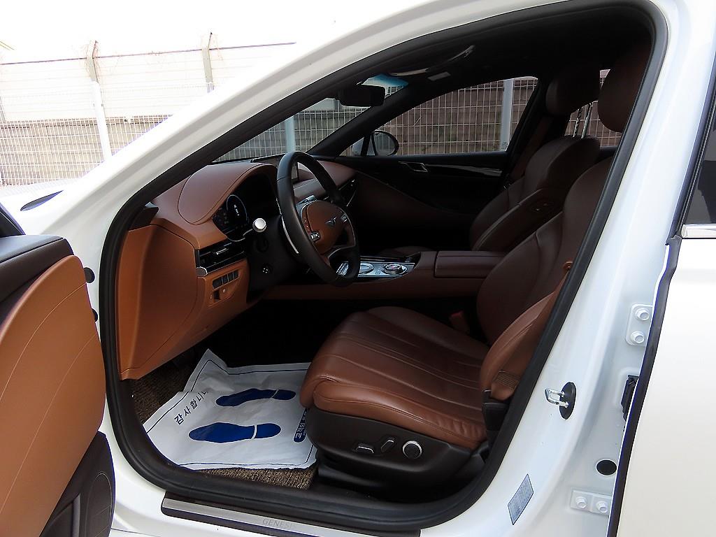 Genesis G80 - Vista 5