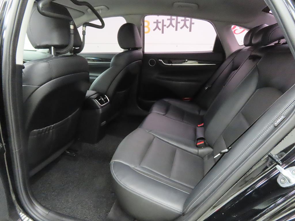 HYUNDAI Grandeur - Vista 6