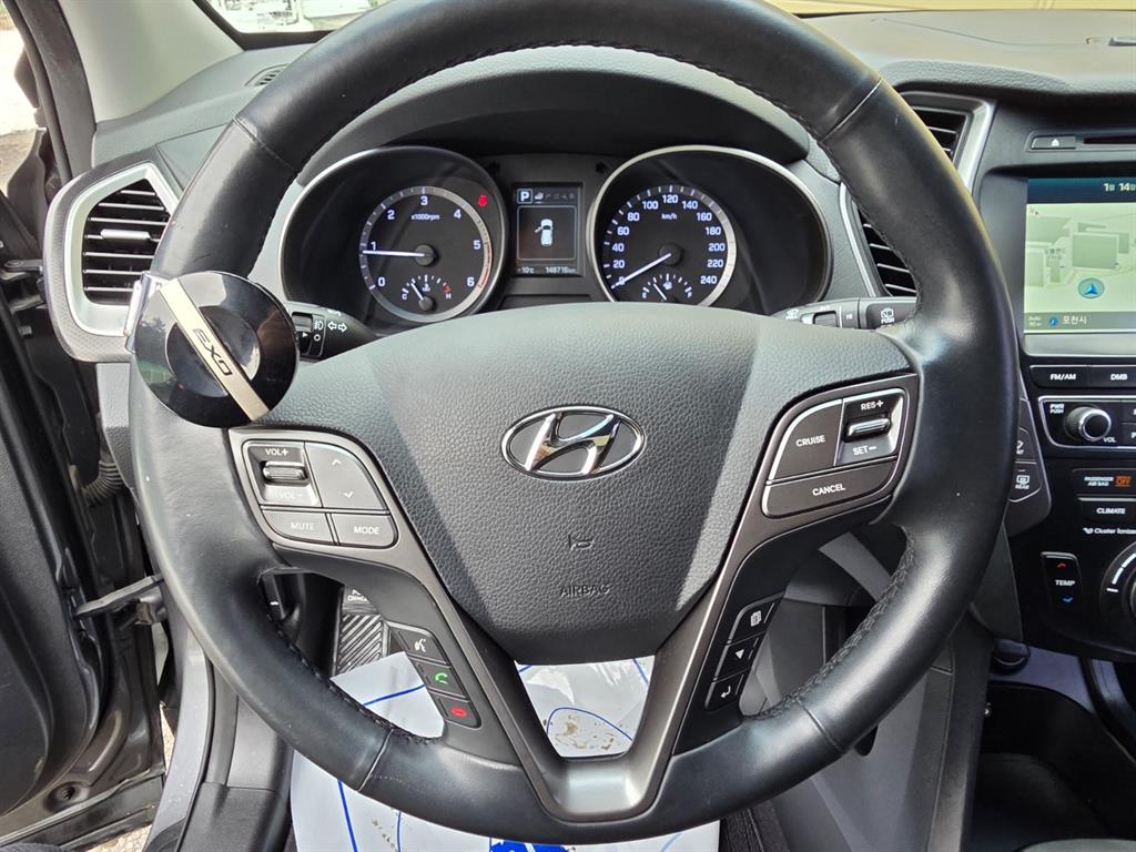 HYUNDAI Santa Fe - Vista 12