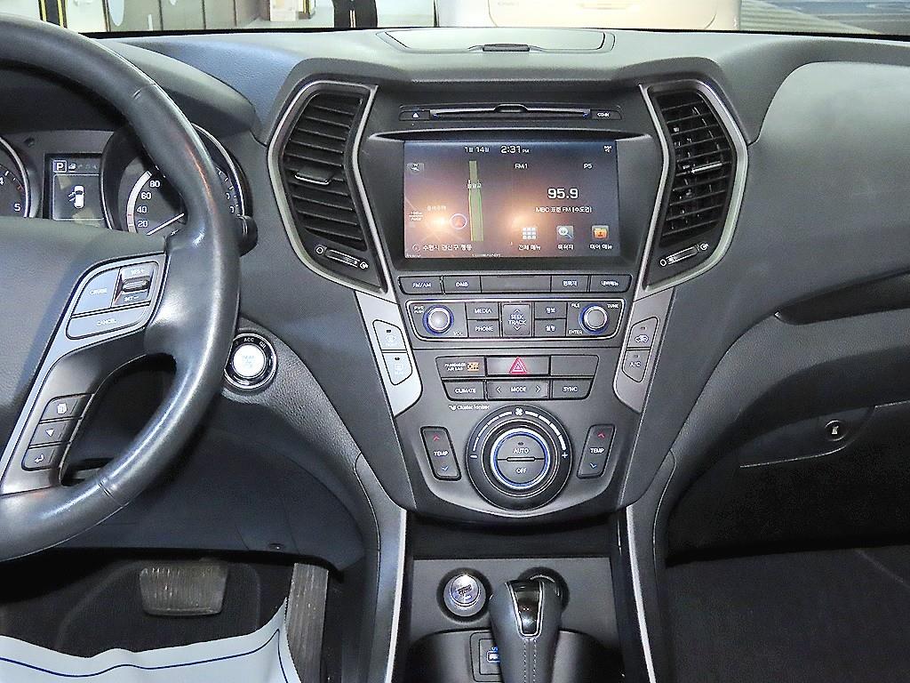 HYUNDAI Santa Fe - Vista 11