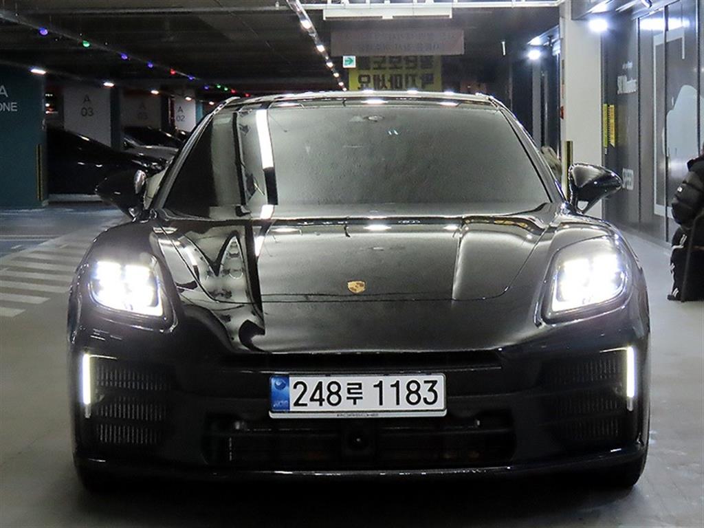 Porsche Panamera - Vista 2