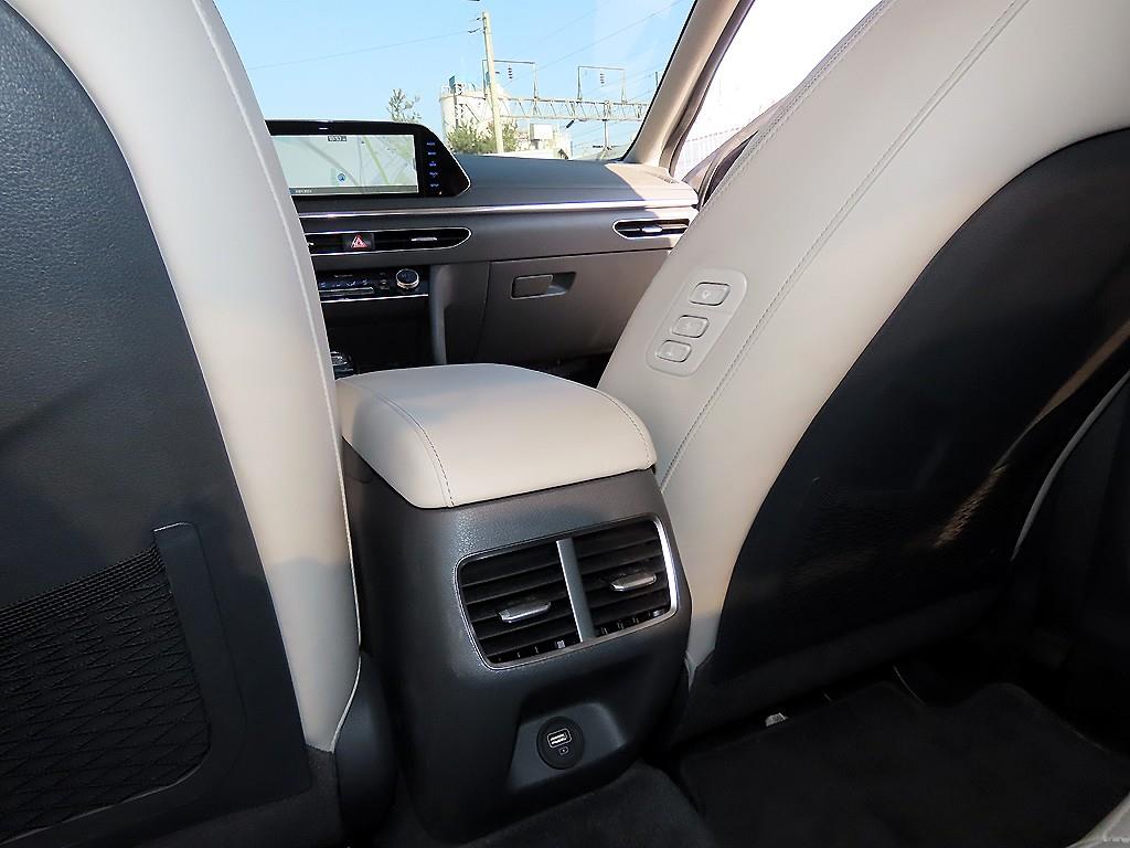 HYUNDAI Sonata 2022 Negro - Importación desde Corea - HF Imports Iquique - Foto 17