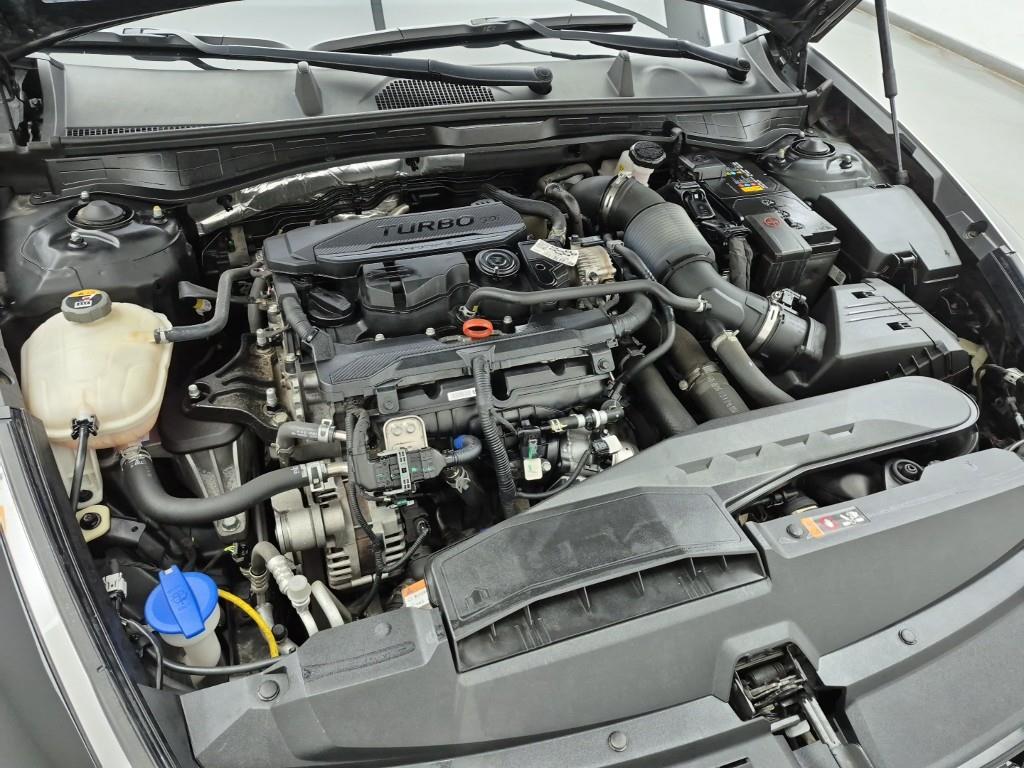 HYUNDAI Sonata - Vista 6