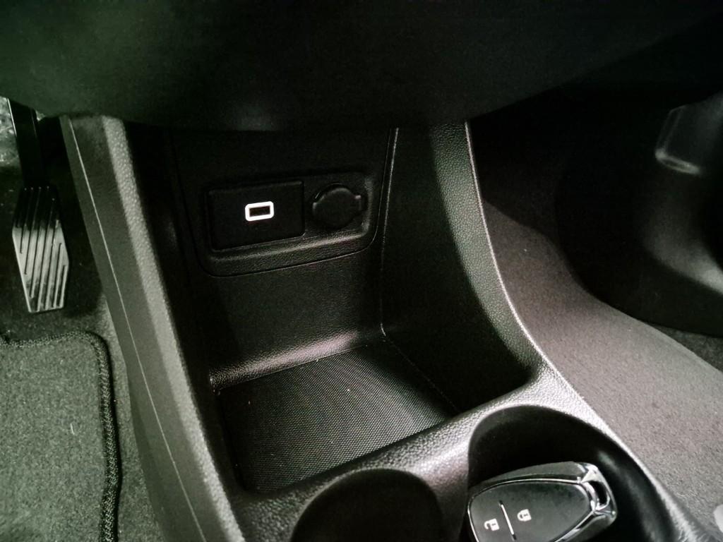 Chevrolet Spark 2019 the color of pearl - Importación desde Corea - HF Imports Iquique - Foto 19