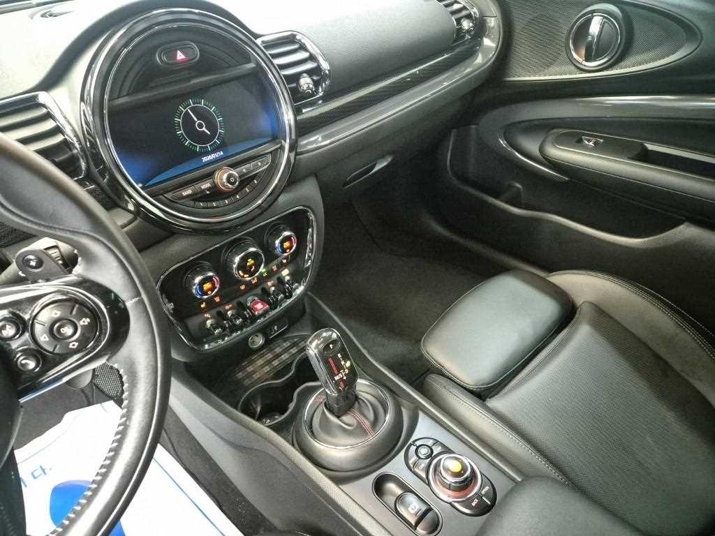 Mini Clubman - Vista 10