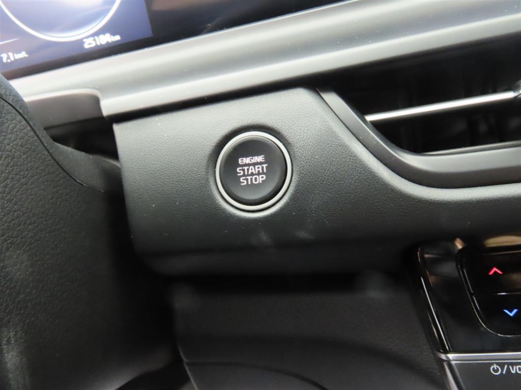 KIA Seltos 2023 Blanco - Importación desde Corea - HF Imports Iquique - Foto 13