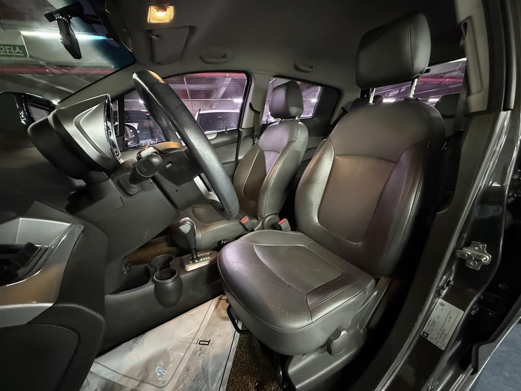 Chevrolet Spark - Vista 5