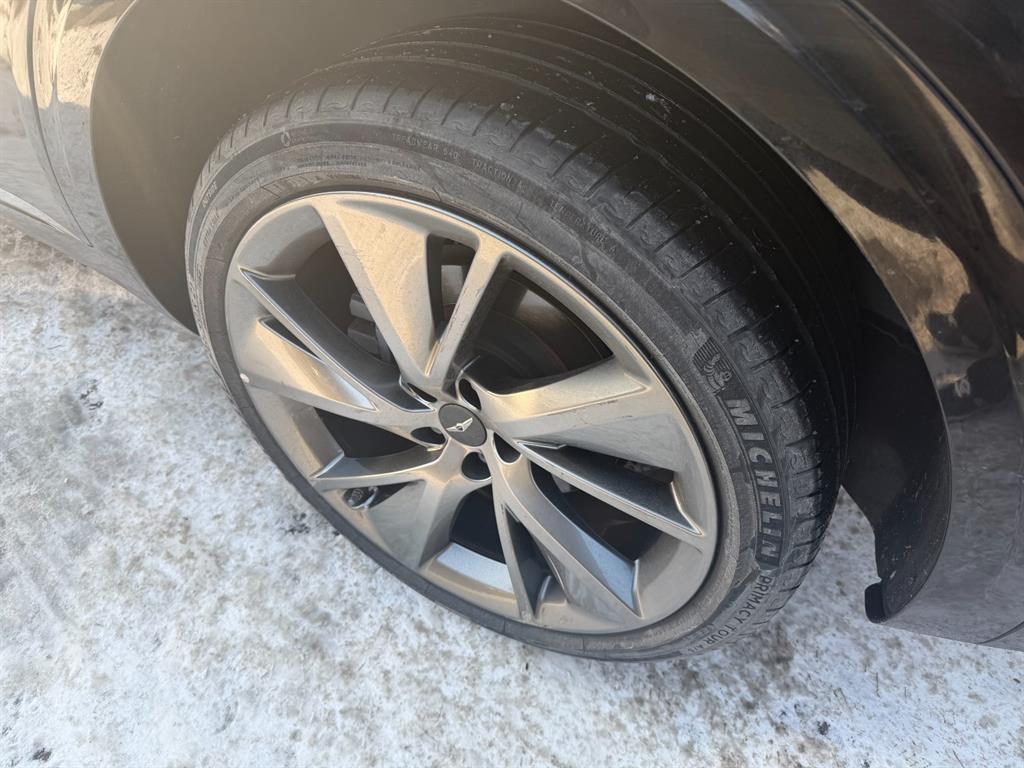 Genesis GV70 - Vista 3