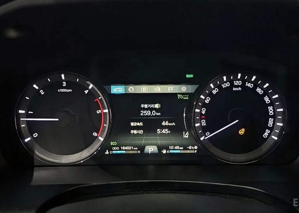 Ssangyong Rexton - Vista 8