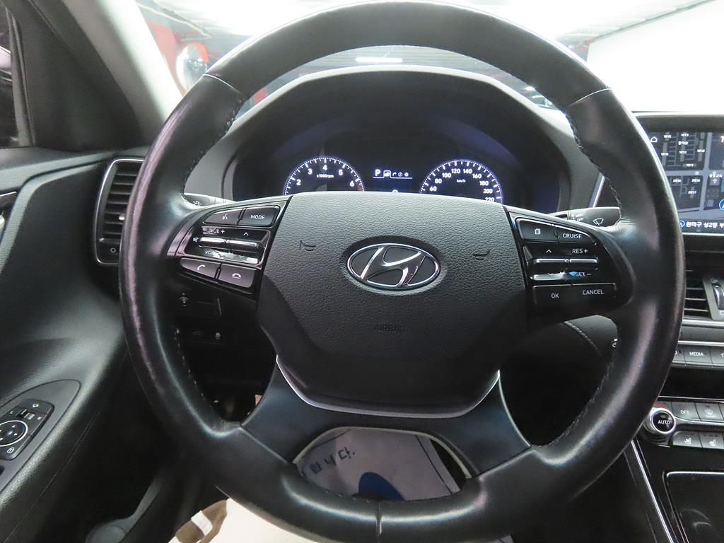 HYUNDAI Grandeur - Vista 8