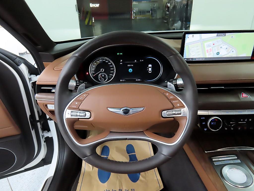 Genesis G80 - Vista 9