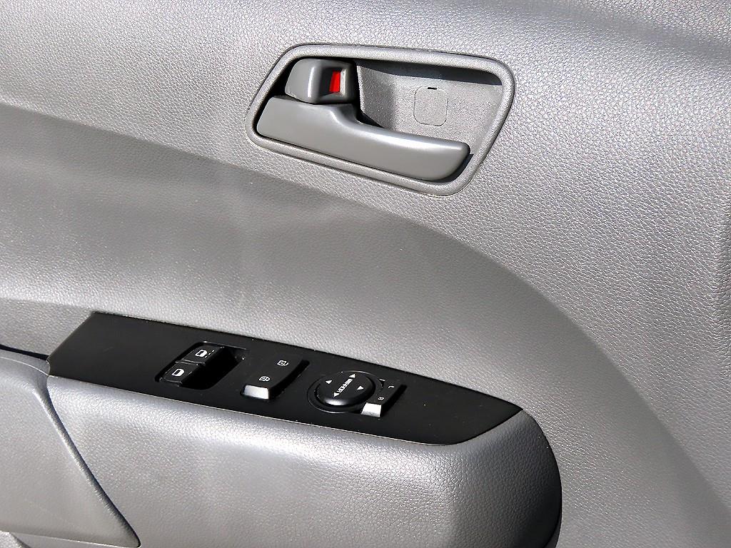 KIA Morning - Vista 11