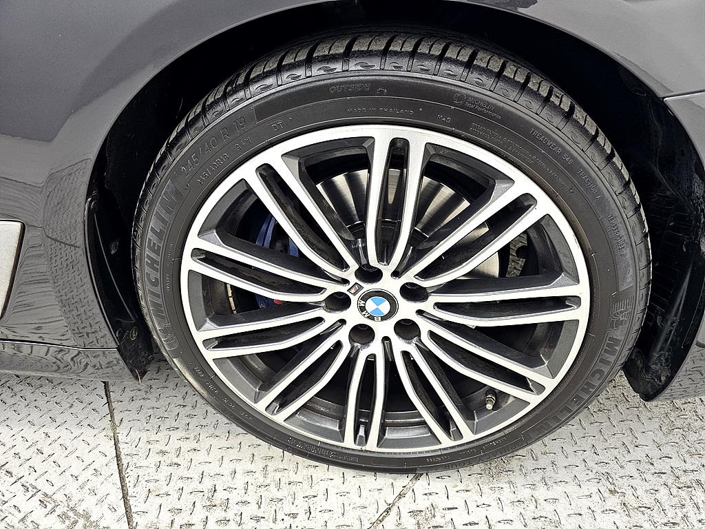 BMW 5 Series 2019 Gris - Importación desde Corea - HF Imports Iquique - Foto 20