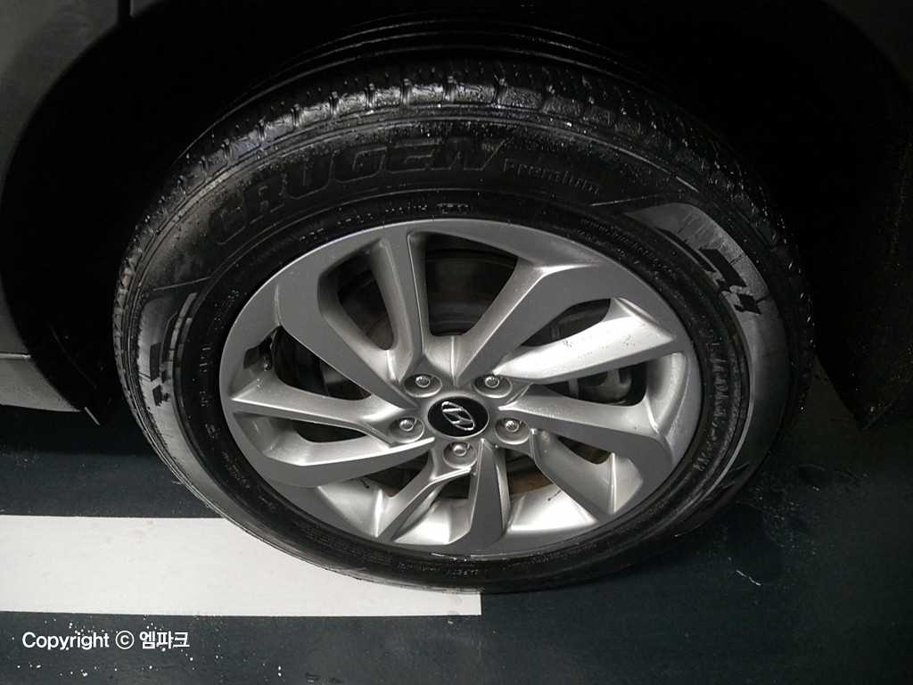 HYUNDAI Tucson - Vista 12