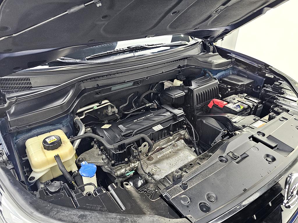 Ssangyong Tivoli - Vista 5