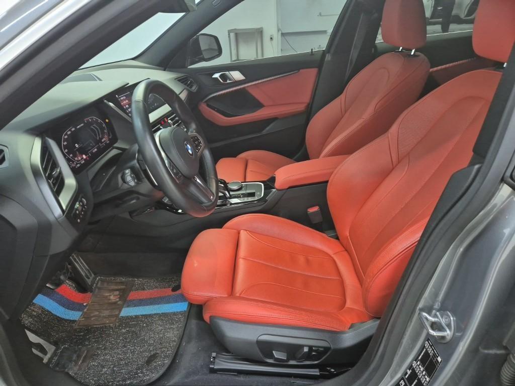 BMW 2 series - Vista 8