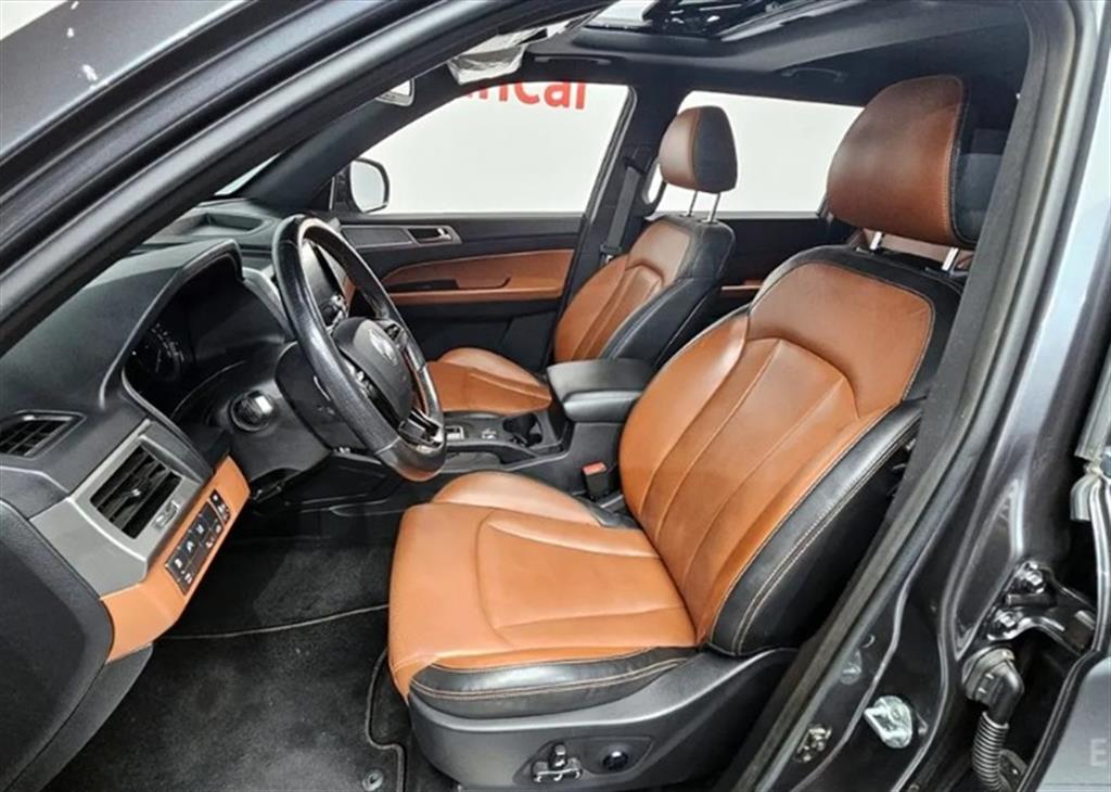 Ssangyong Rexton - Vista 10