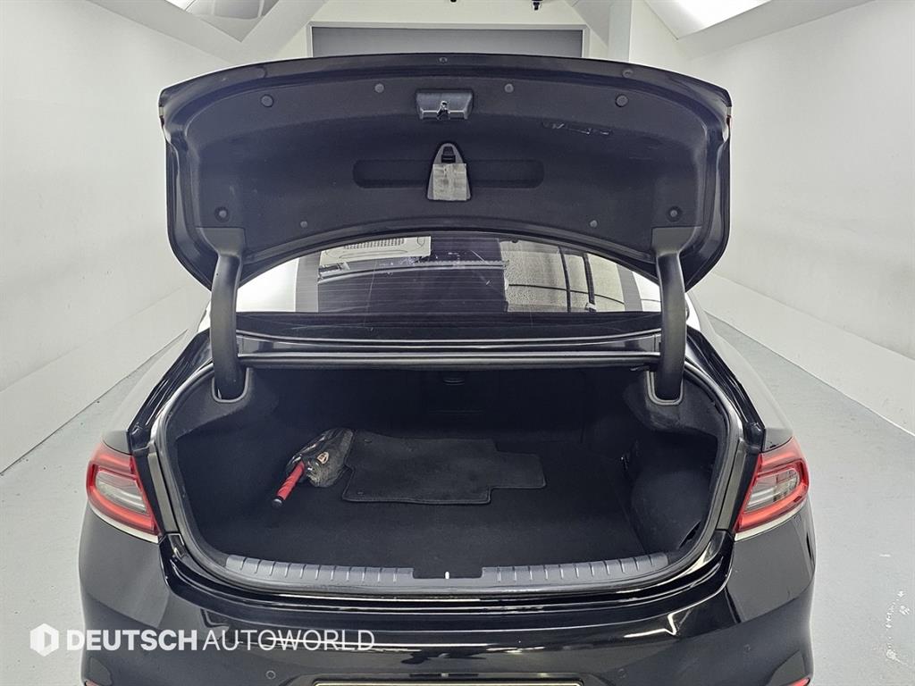 HYUNDAI Grandeur 2019 Negro - Importación desde Corea - HF Imports Iquique - Foto 18